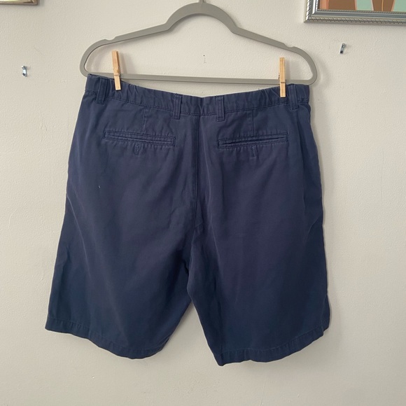Shorts - Picture 3 of 4
